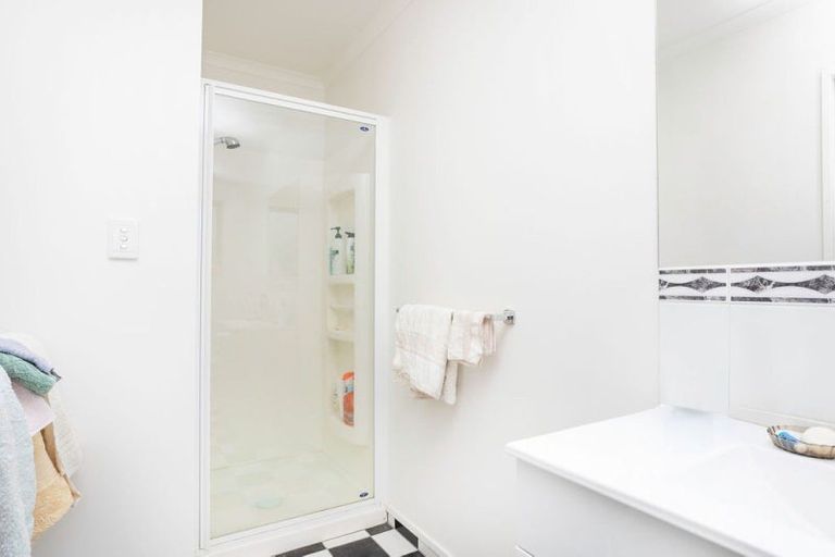 Photo of property in 45 Barraud Street, Dannevirke, 4930