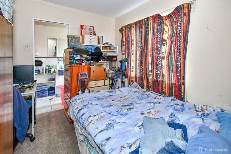 Photo of property in 21 Gray Avenue, Mangere East, Auckland, 2024