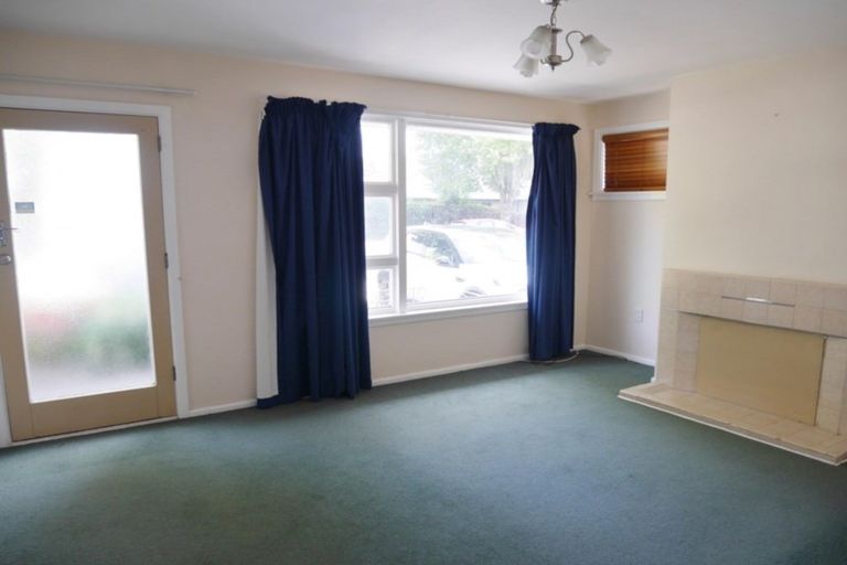 Photo of property in 10 Darvel Street, Riccarton, Christchurch, 8011