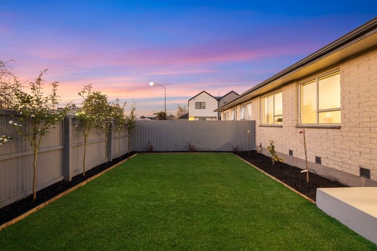 Photo of property in 2/110 Barbour Street, Waltham, Christchurch, 8011