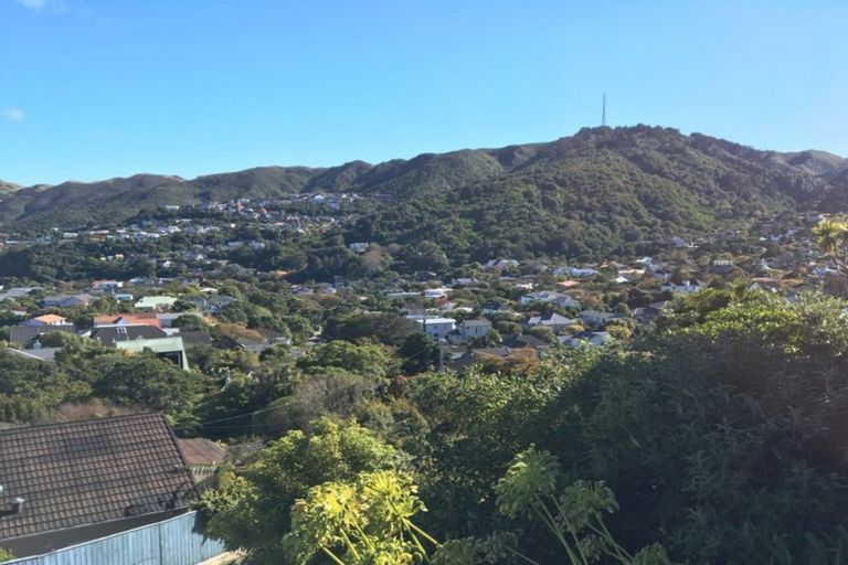 Photo of property in 7 Indira Place, Khandallah, Wellington, 6035