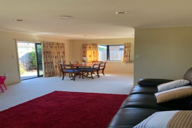 Photo of property in 14 Valley Road, Pukekohe, 2120
