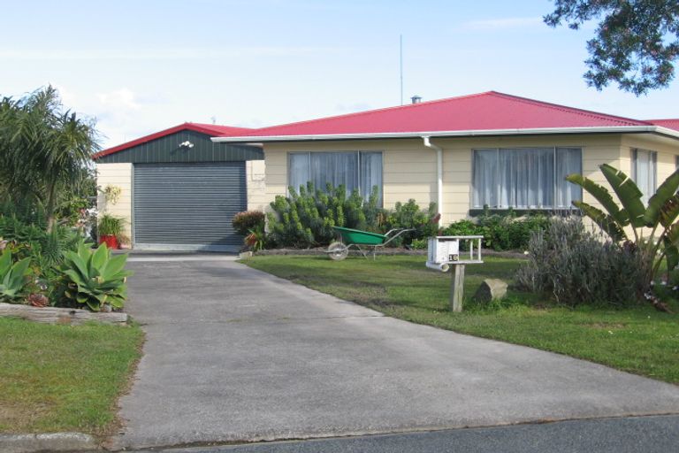Photo of property in 19 Mckay Crescent, Dargaville, 0310