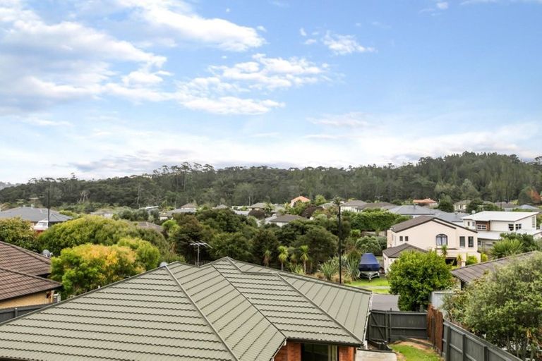 Photo of property in 10 Thomas Hamer Place, Greenhithe, Auckland, 0632