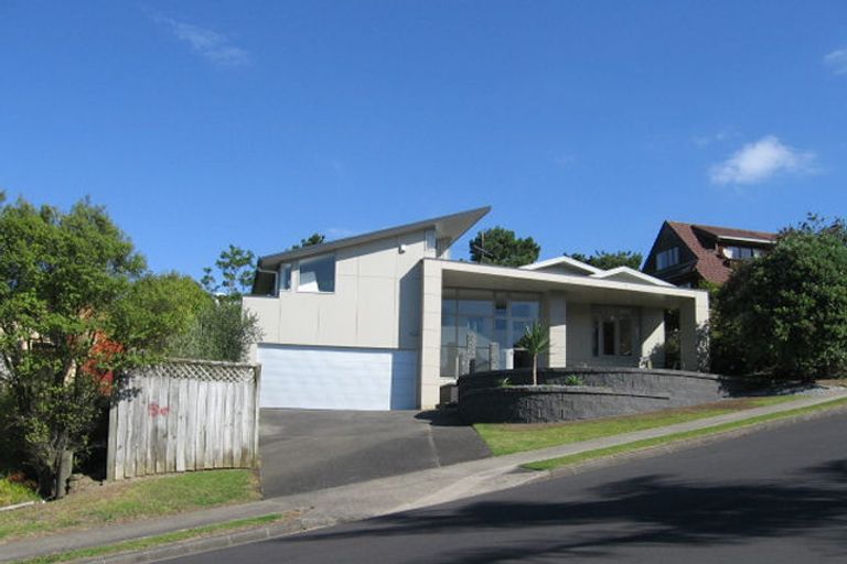 Photo of property in 13 Bellbird Rise, Murrays Bay, Auckland, 0630