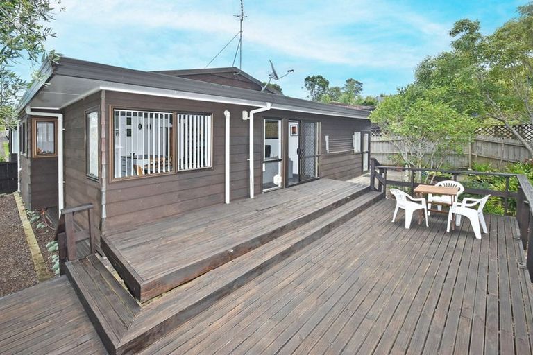 Photo of property in 8/37a Glengarry Road, Glen Eden, Auckland, 0602