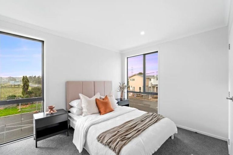 Photo of property in 1 Paapaakiri Loop, Takanini, 2112