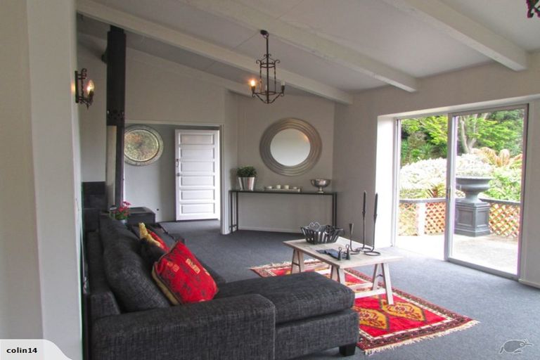 Photo of property in 35 Tremaine Avenue, Two Mile Bay, Taupo, 3330