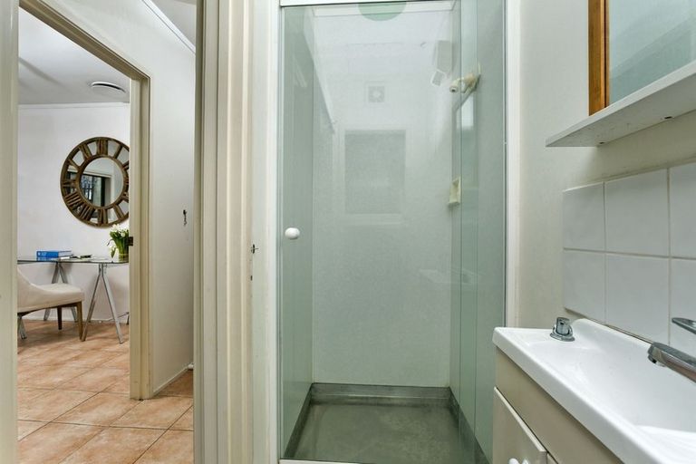 Photo of property in 3/24 Harley Road, Hauraki, Auckland, 0622