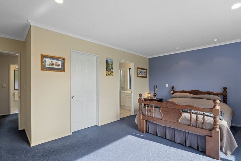 Photo of property in 10 Piako Drive, Darfield, 7571