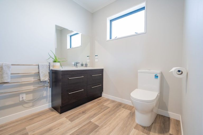 Photo of property in 6 Tawera Place, Te Anau, 9679