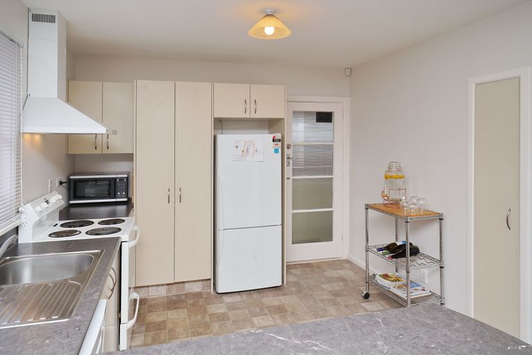 Photo of property in 156 Vagues Road, Northcote, Christchurch, 8052