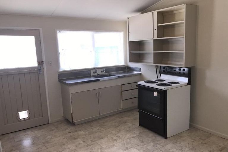 Photo of property in 503 Lyndon Road East, Hastings, 4122