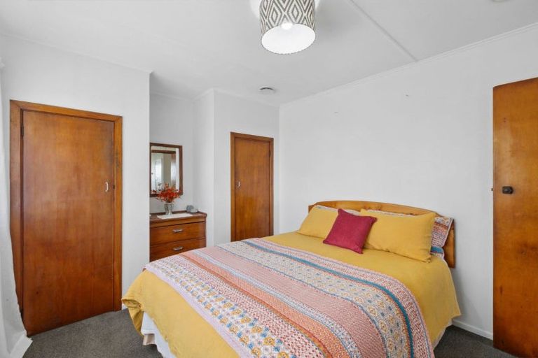 Photo of property in 401 Koru Road, Koru, New Plymouth, 4374