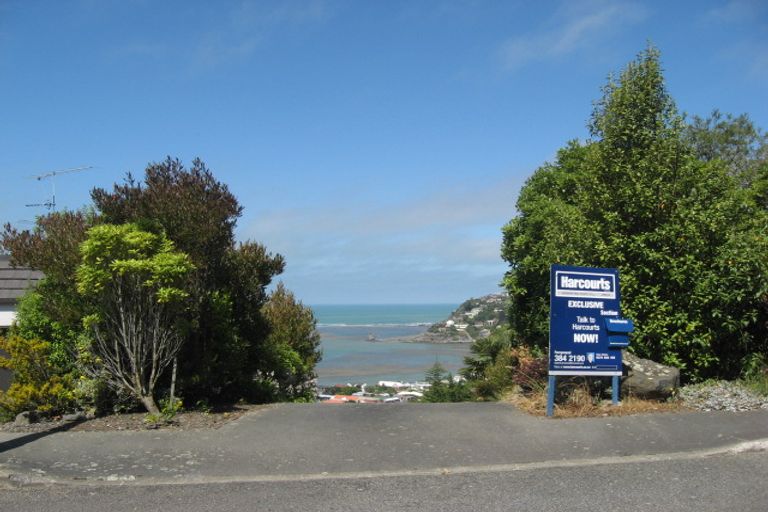Photo of property in 22a Glendevere Terrace, Redcliffs, Christchurch, 8081