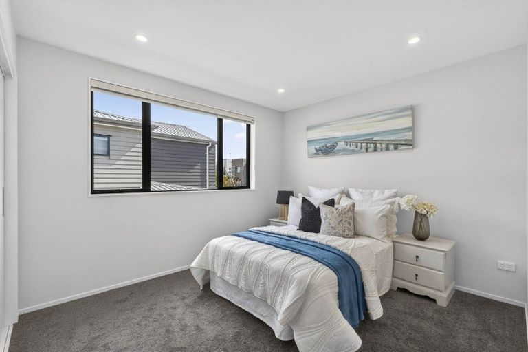 Photo of property in 40 Skua Road, Hobsonville, Auckland, 0616