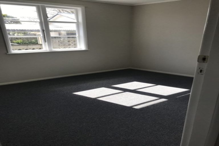 Photo of property in 12 Willis Street, Bader, Hamilton, 3206