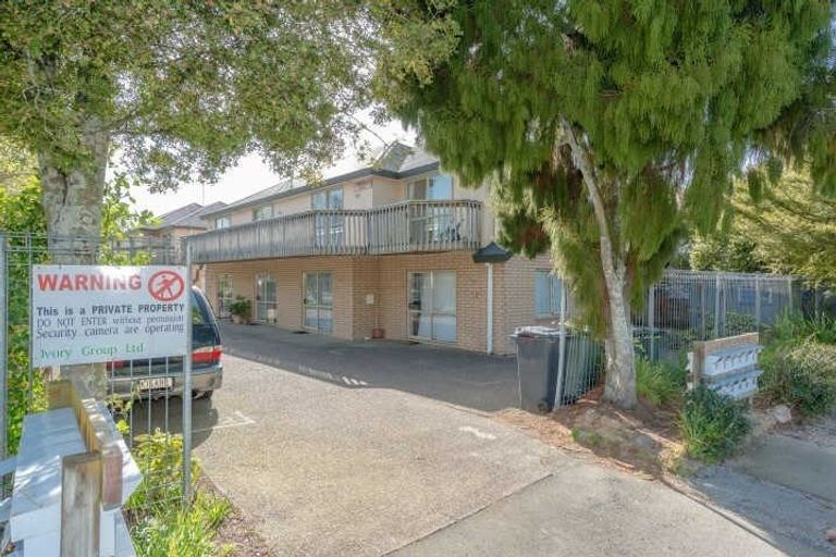 Photo of property in Kowood House, 4 Baffles Crescent, Silverdale, Hamilton, 3216