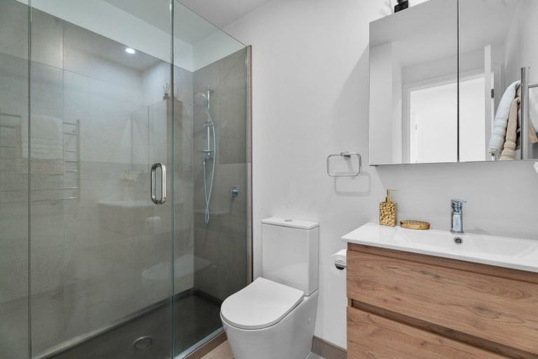 Photo of property in 1817a Great North Road, Avondale, Auckland, 1026