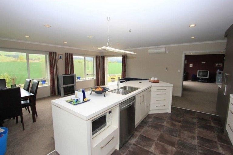 Photo of property in 94 Durham Street, Ashhurst, 4810