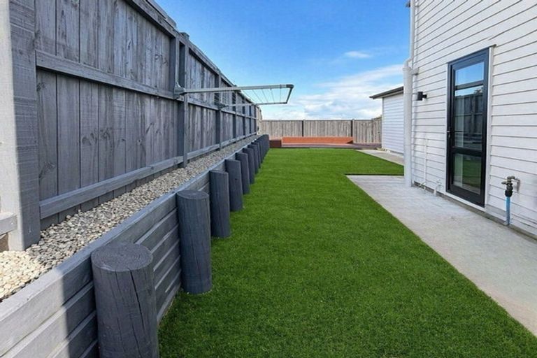 Photo of property in 319 Flat Bush School Road, Flat Bush, Auckland, 2019