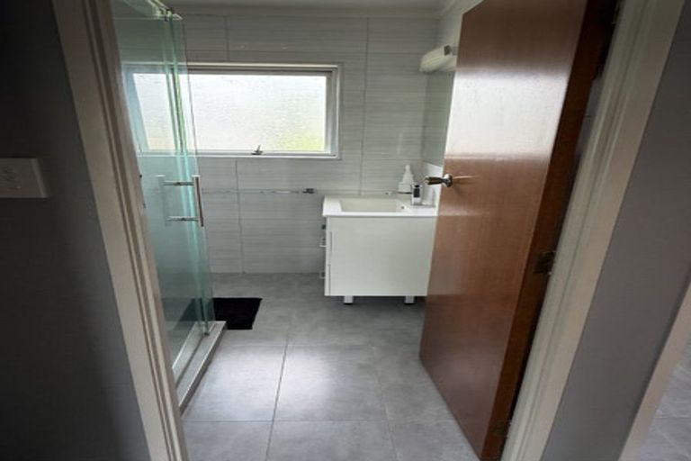 Photo of property in 2/210 Shirley Road, Papatoetoe, Auckland, 2025