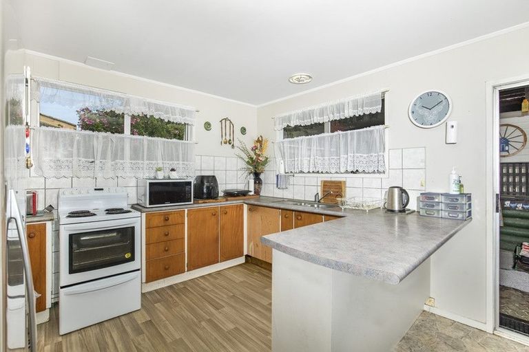 Photo of property in 44 Bellfield Road, Opaheke, Papakura, 2113