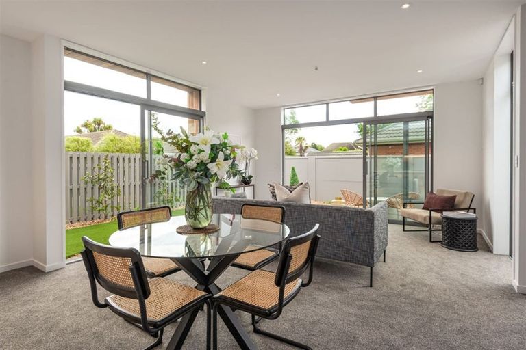 Photo of property in 1/40 Kilmarnock Street, Riccarton, Christchurch, 8011