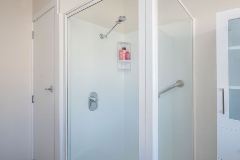 Photo of property in 30a Toru Road, Paraparaumu Beach, Paraparaumu, 5032