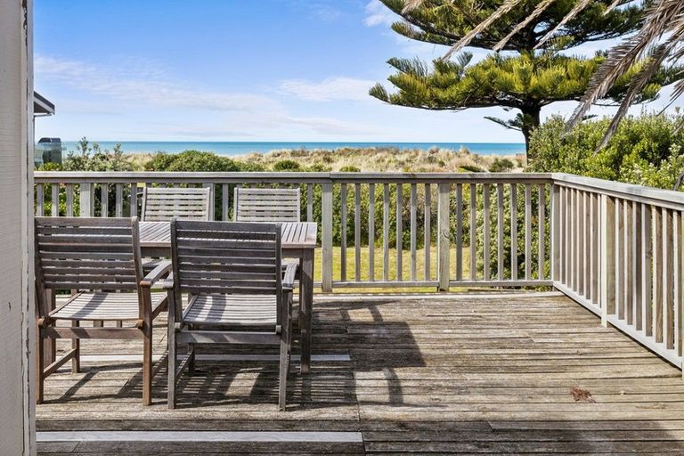 Photo of property in 15 Blue Pacific Parade, Riversdale Beach, Masterton, 5872