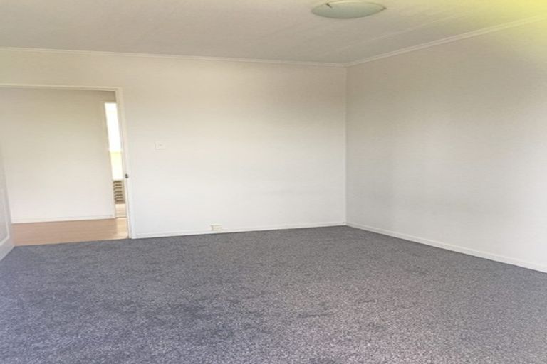 Photo of property in 22b Price Crescent, Mount Wellington, Auckland, 1060