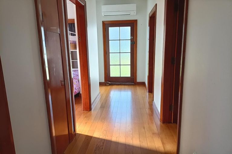 Photo of property in 114 Waimea Road, Nelson South, Nelson, 7010