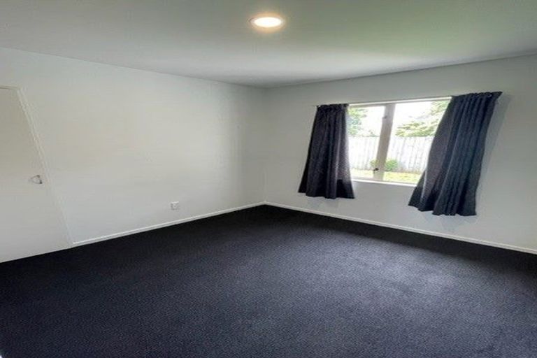 Photo of property in 9 Ashtead Lane, Sockburn, Christchurch, 8042