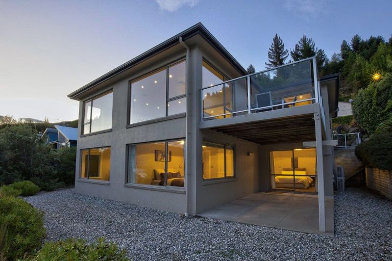 Photo of property in 5 De La Mare Place, Frankton, Queenstown, 9300