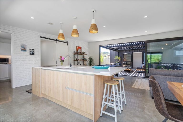 Photo of property in 31 Longreach Drive, Cooks Beach, Whitianga, 3591