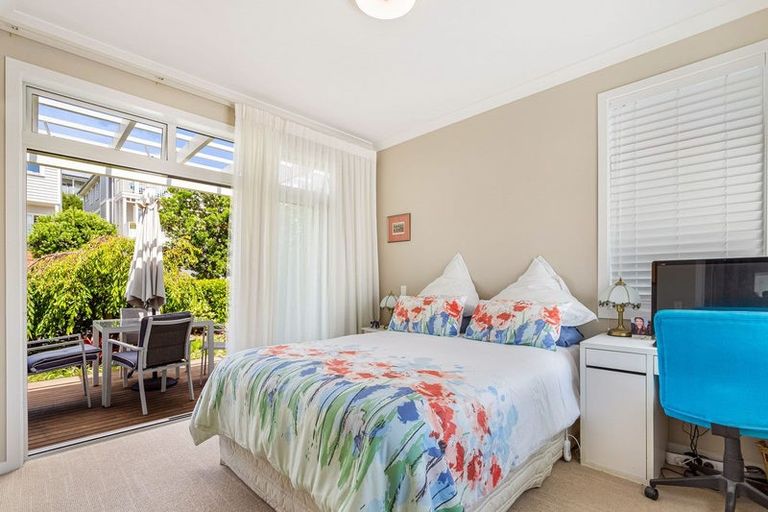 Photo of property in 48 Landmark Terrace, Orewa, 0931