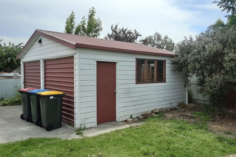 Photo of property in 35 Ashworth Street, Alexandra, 9320