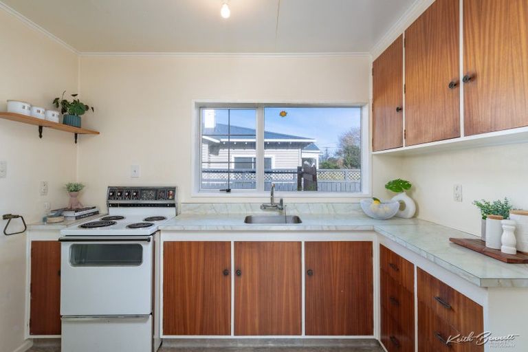 Photo of property in 4/14 Fuller Grove, Woburn, Lower Hutt, 5010