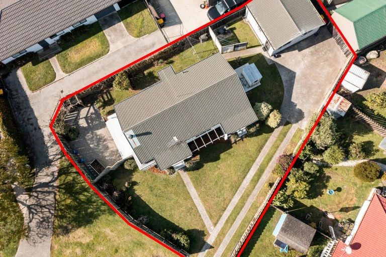 Photo of property in 13 Kane Road, Papamoa Beach, Papamoa, 3118