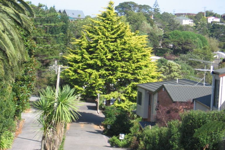 Photo of property in 18e Roseberry Avenue, Birkenhead, Auckland, 0626