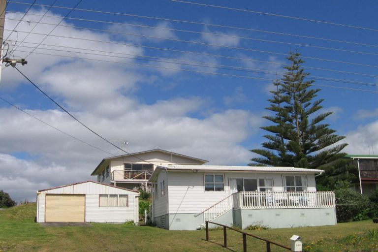 Photo of property in 246 Seaforth Road, Waihi Beach, 3611