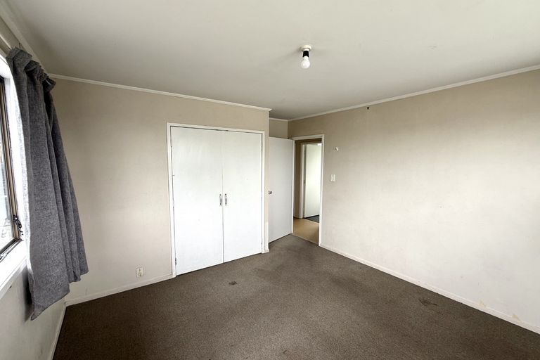 Photo of property in 13 Kern Place, Manurewa, Auckland, 2102