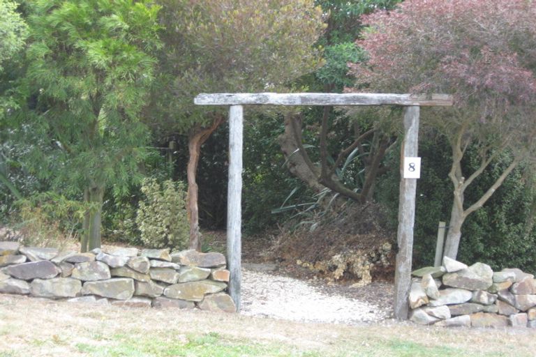 Photo of property in 8 Hunters Road, Diamond Harbour, Lyttelton, 8971