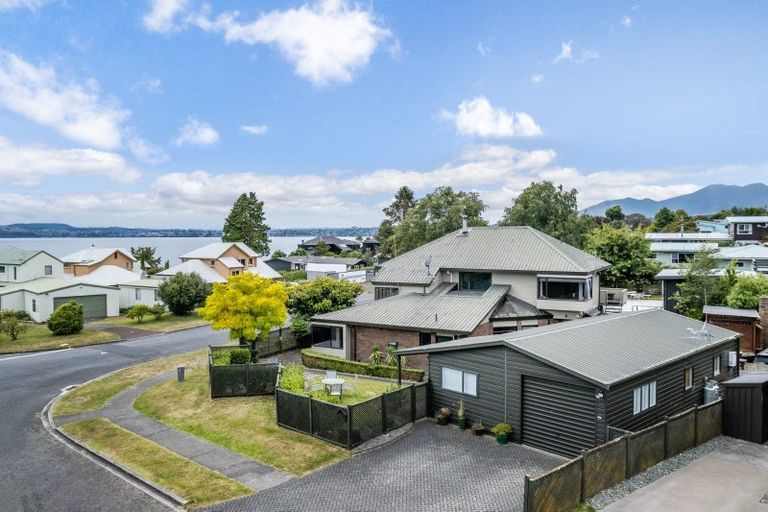 Photo of property in 94 Wharewaka Road, Wharewaka, Taupo, 3330