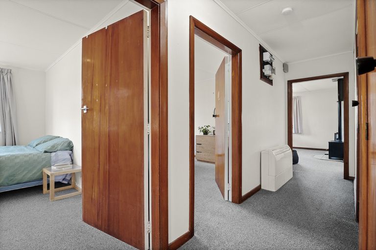 Photo of property in 18 Mooltan Street, Halfway Bush, Dunedin, 9010