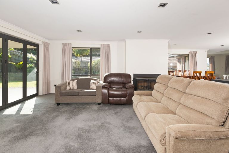 Photo of property in 37 Balmacewan Drive, Te Kamo, Whangarei, 0112