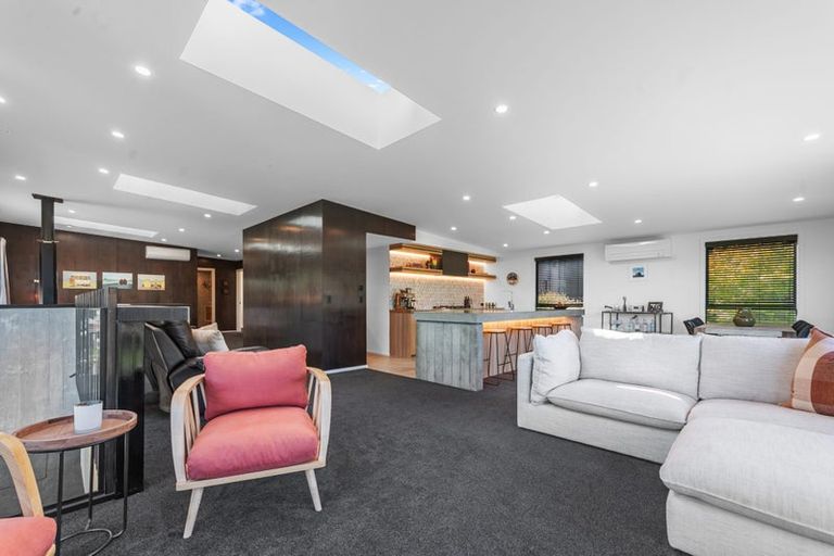 Photo of property in 9 Woodills Road, Akaroa, 7520