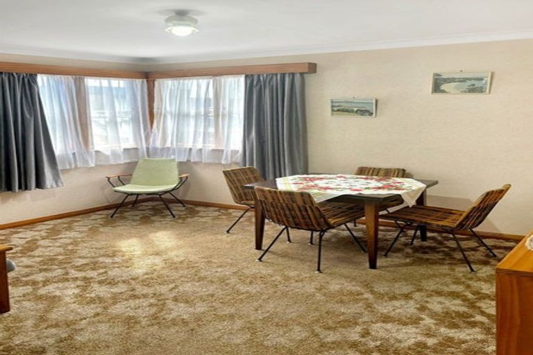 Photo of property in 2b Alma Street, Dannevirke, 4930