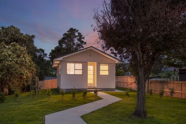 Photo of property in 212 Rosetta Road, Raumati South, Paraparaumu, 5032