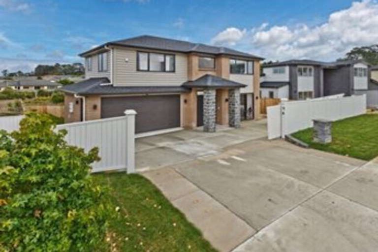 Photo of property in 36 Travis View Drive, Fairview Heights, Auckland, 0632